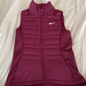 Nike vest
